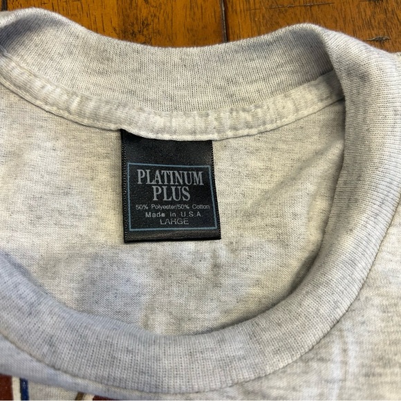 Vintage Classic Thousand Island, N.Y. T-Shirt, Size Large, Gray Heathered - Picture 5 of 6